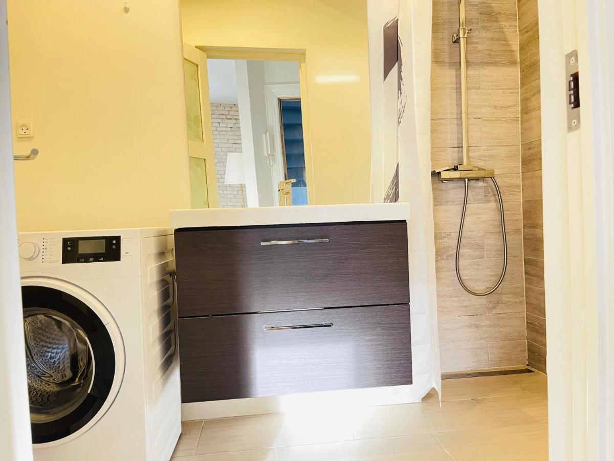 Aday - Central Cozy And Bright Apartment オールボー エクステリア 写真
