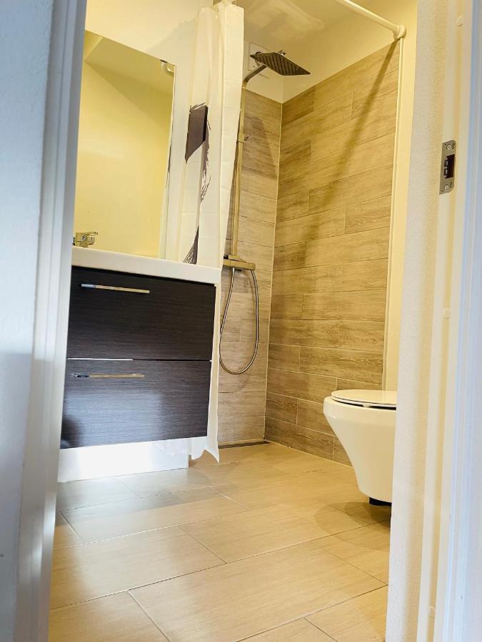 Aday - Central Cozy And Bright Apartment オールボー エクステリア 写真